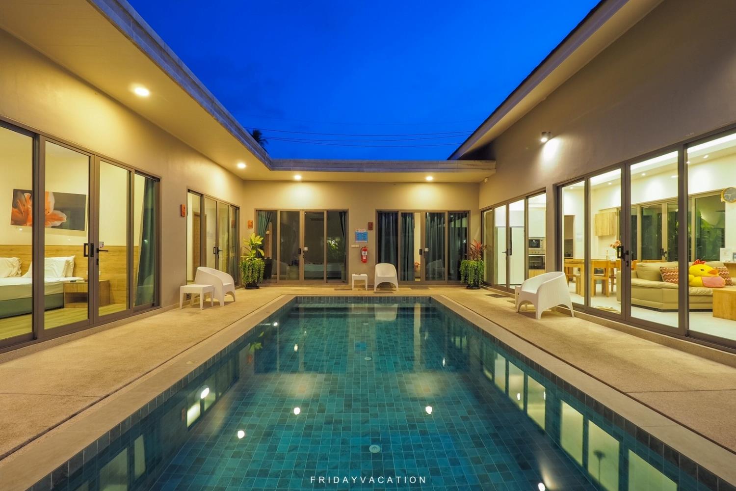 Areeca Pool Villa Phuket