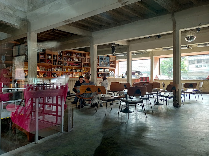 The Warehouse Talat Noi