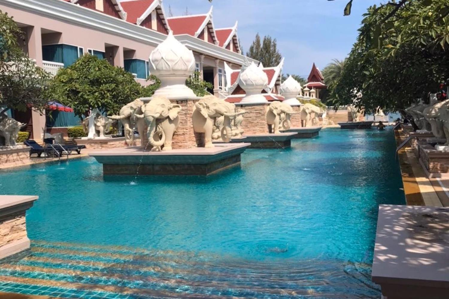 Grand pacific Sovereign Resort &amp; Spa